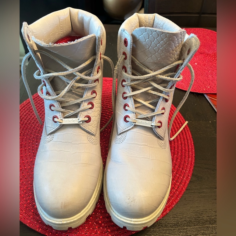 Men’s Timberland boots Size 10m